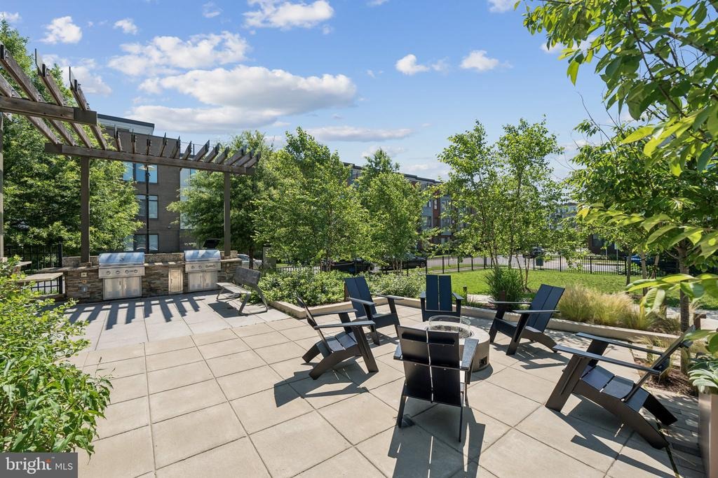 Connors Way, Derwood, MD 20855