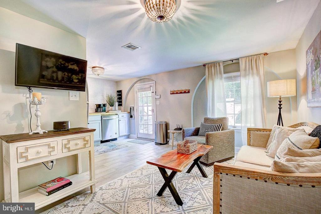 White Sands Dr, Lusby, MD 20657