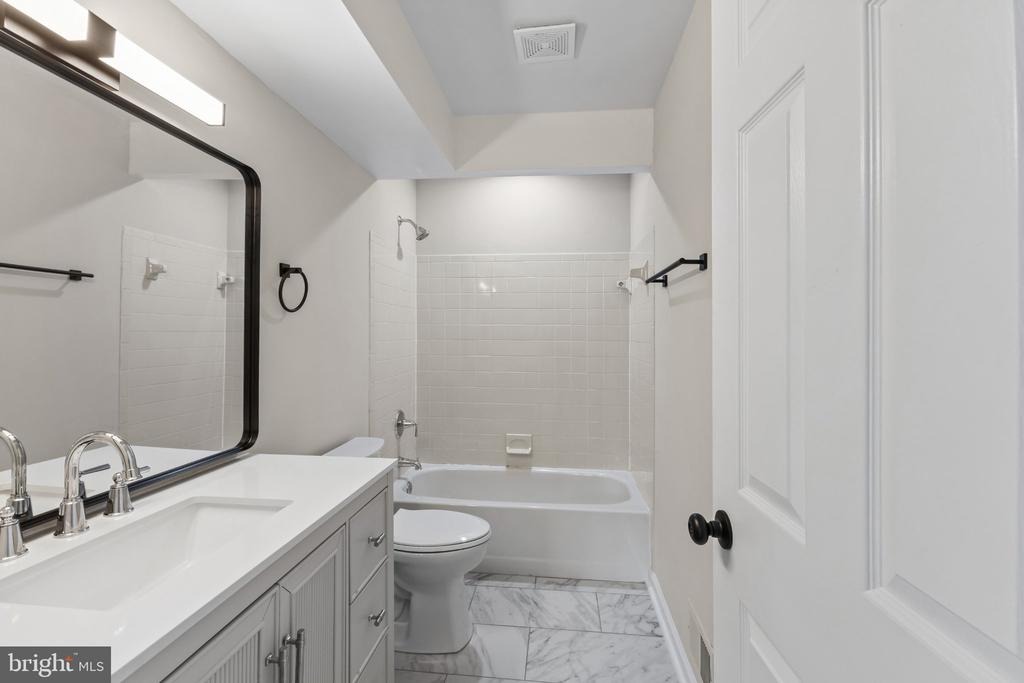 Overlea Pl, Abingdon, MD 21009 #1
