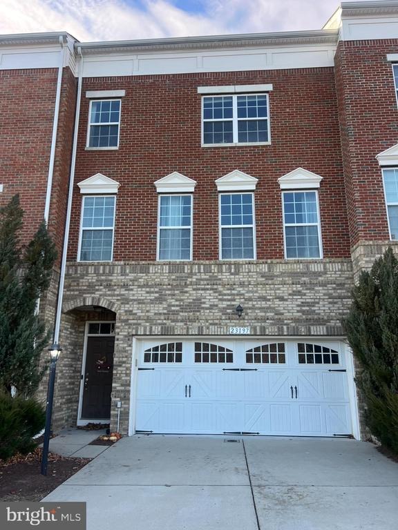Tradewind Dr, Brambleton, VA 20148