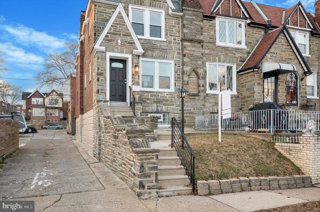 15th St, Philadelphia, PA 19126 #1