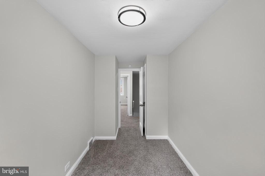 Weymouth Rd, Darby, PA 19023 #1
