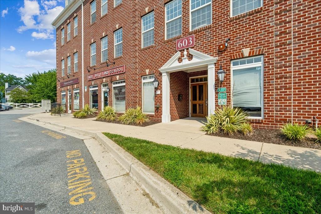 7th St, Laurel, MD 20707 #1