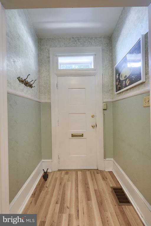 Locust St, Columbia, PA 17512 #1