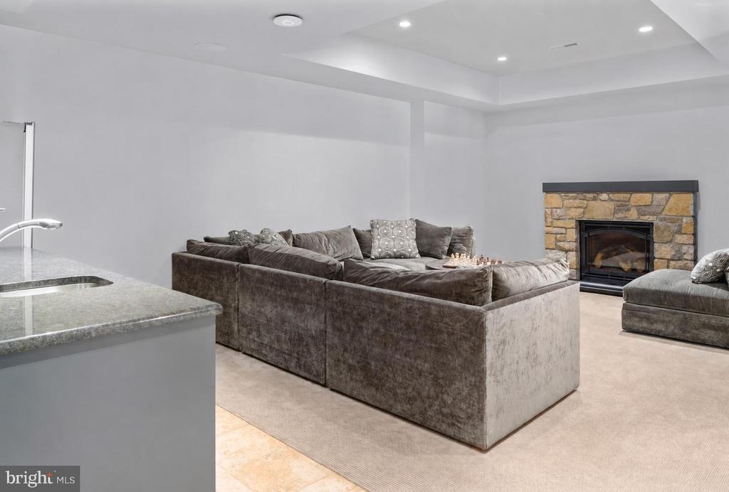 Pemberton Ln, Doylestown, PA 18901 #1