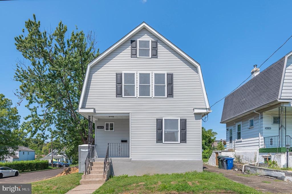Fairview Ave, Willow Grove, PA 19090