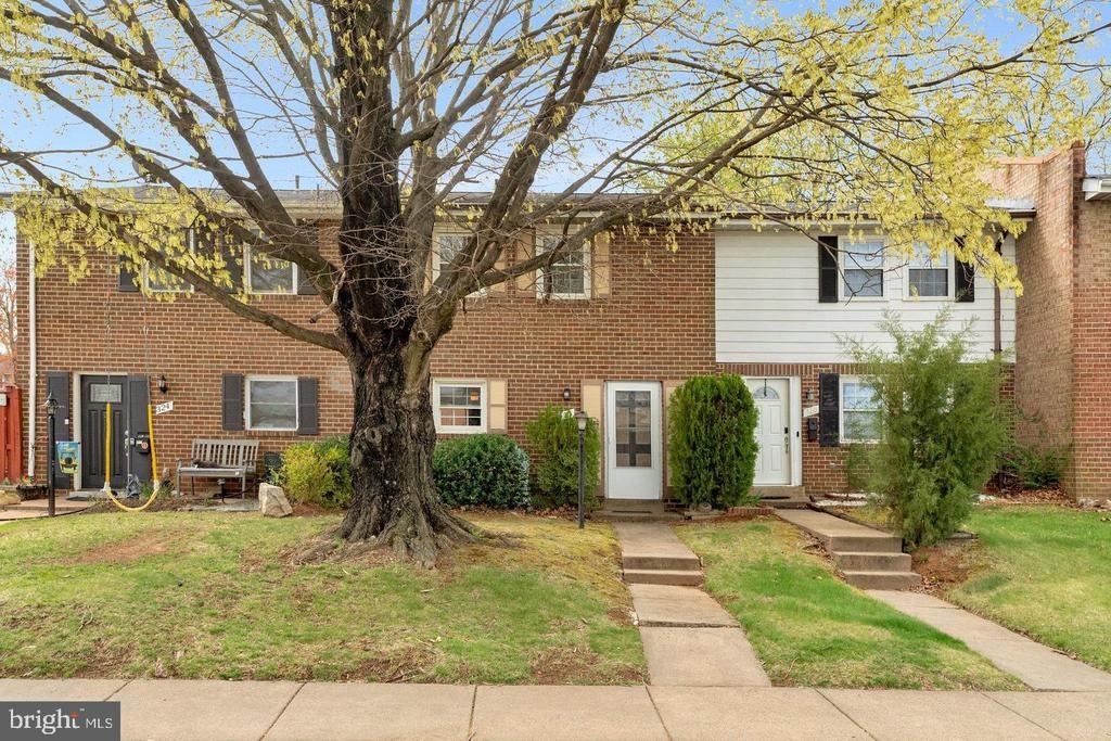 Maple Ave, Sterling, VA 20164 #1
