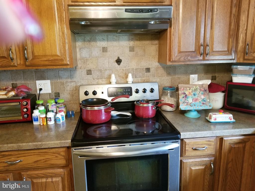 Hendricks Rd, Harleysville, PA 19438 #1