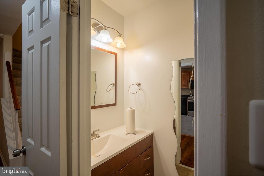 Old Columbia Pik , Silver Spring, MD 20904
