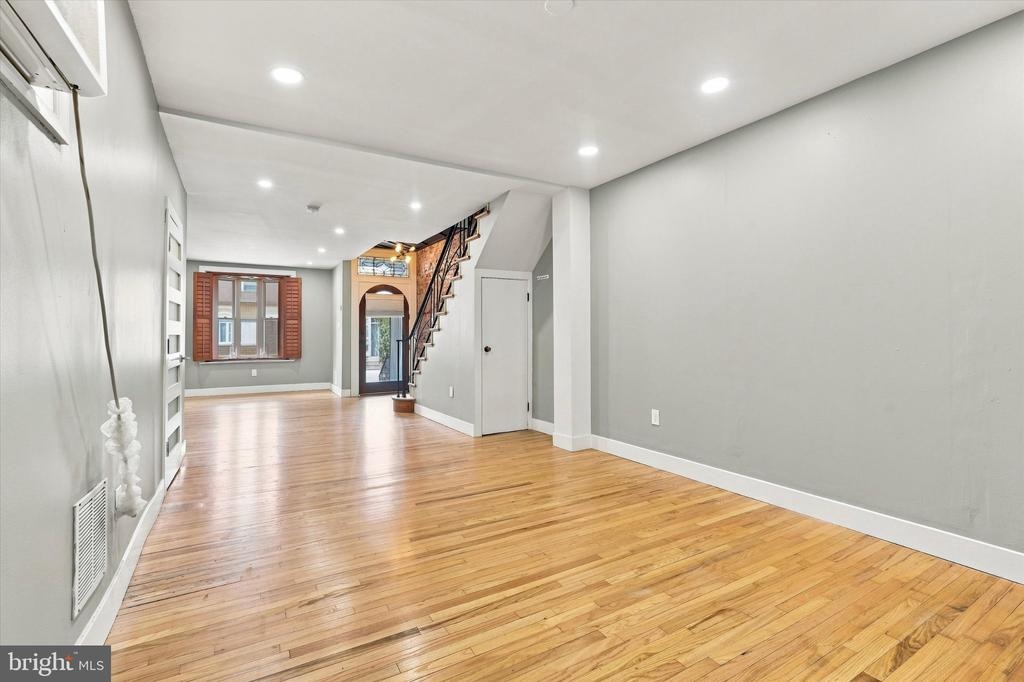 Grays Ferry Ave, Philadelphia, PA 19146 #1