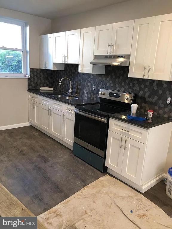 Ithan St, Philadelphia, PA 19143 #1