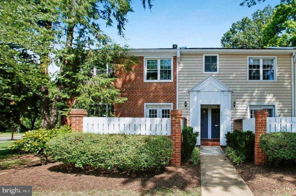 Walter Reed Dr, Arlington, VA 22206 #1