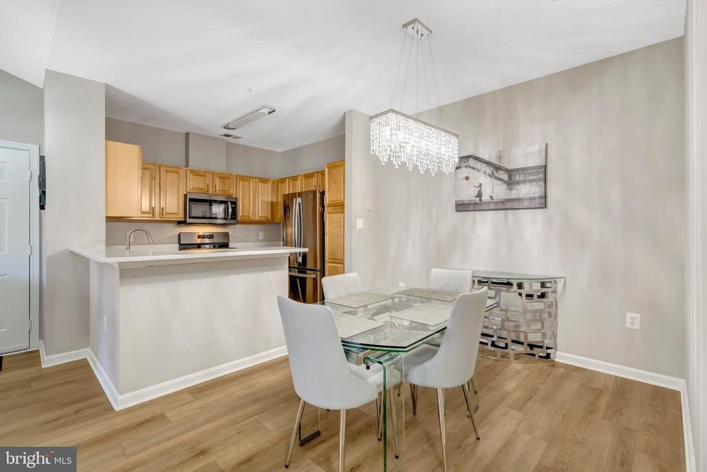 Fountainside Ln, Fairfax, VA 22030 #1