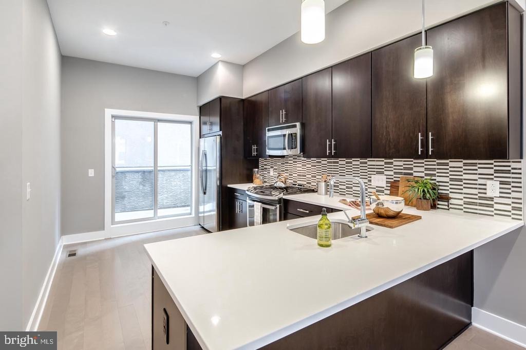 3rd St, Philadelphia, PA 19123 #1