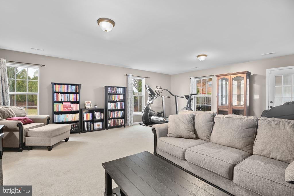 Wensel Rd, Fredericksburg, VA 22408