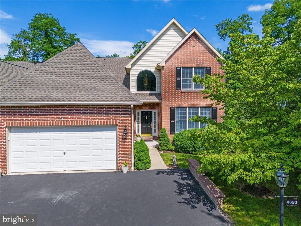 Pinehurst Cir, Center Valley, PA 18034 #1