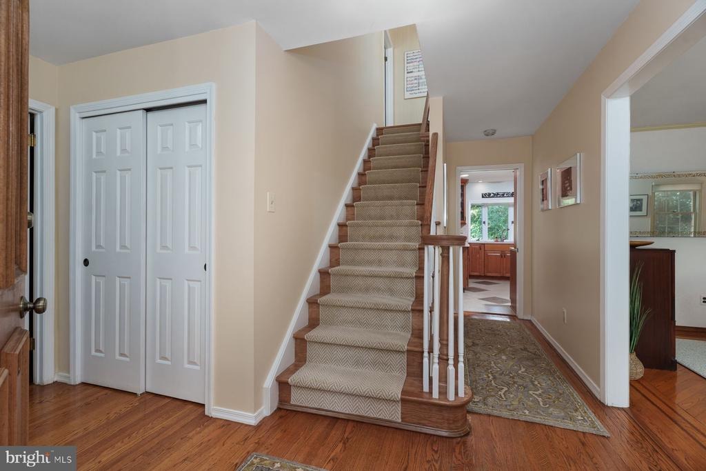 University Dr, Yardley, PA 19067 #1