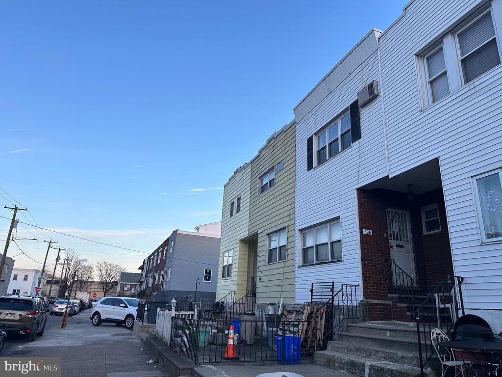 Johnston St, Philadelphia, PA 19148 #1