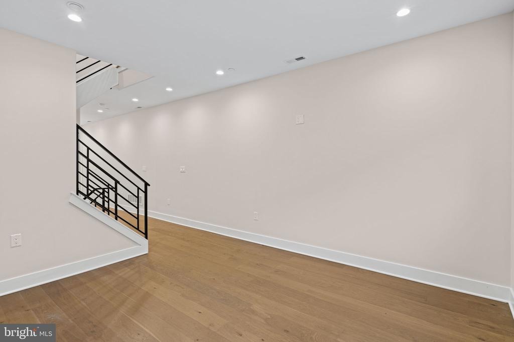 26th St, Philadelphia, PA 19121 #1