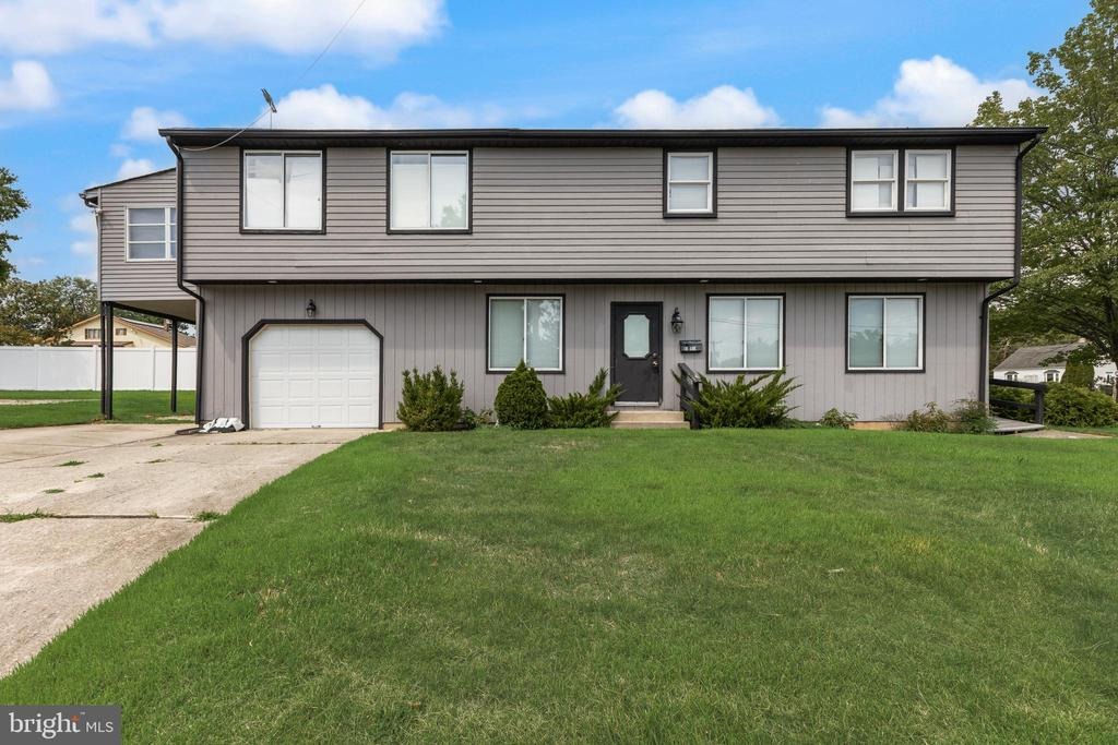 4th Ave, West Deptford, NJ 08051