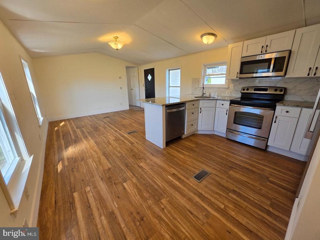 Aspen Ave, Spring City, PA 19475