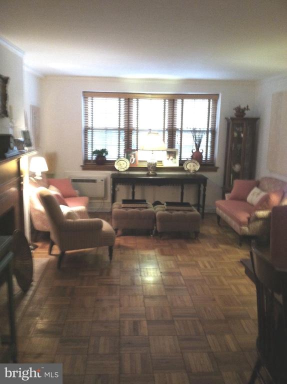 Lancaster Ave, Wynnewood, PA 19096