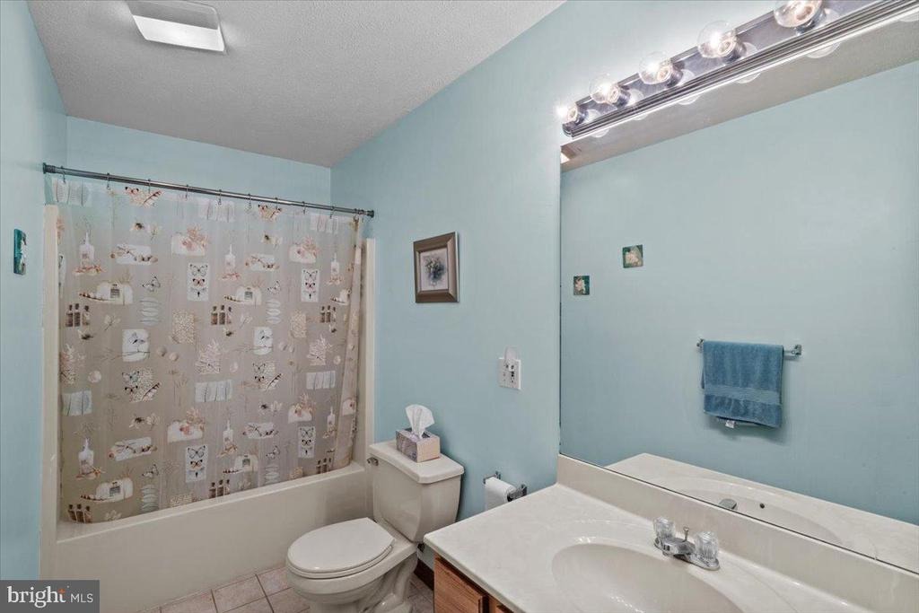 Bombur Ln, Tamiment, PA 18371 #1