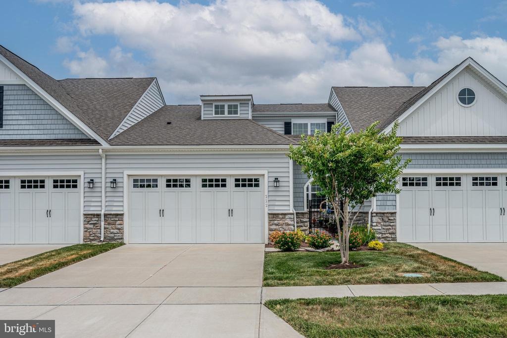 Moorings Cir, Stevensville, MD 21666