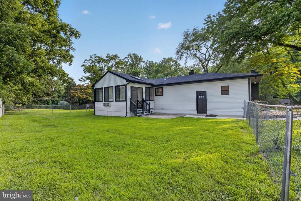 Summit Ave, Chadds Ford, PA 19317 #1
