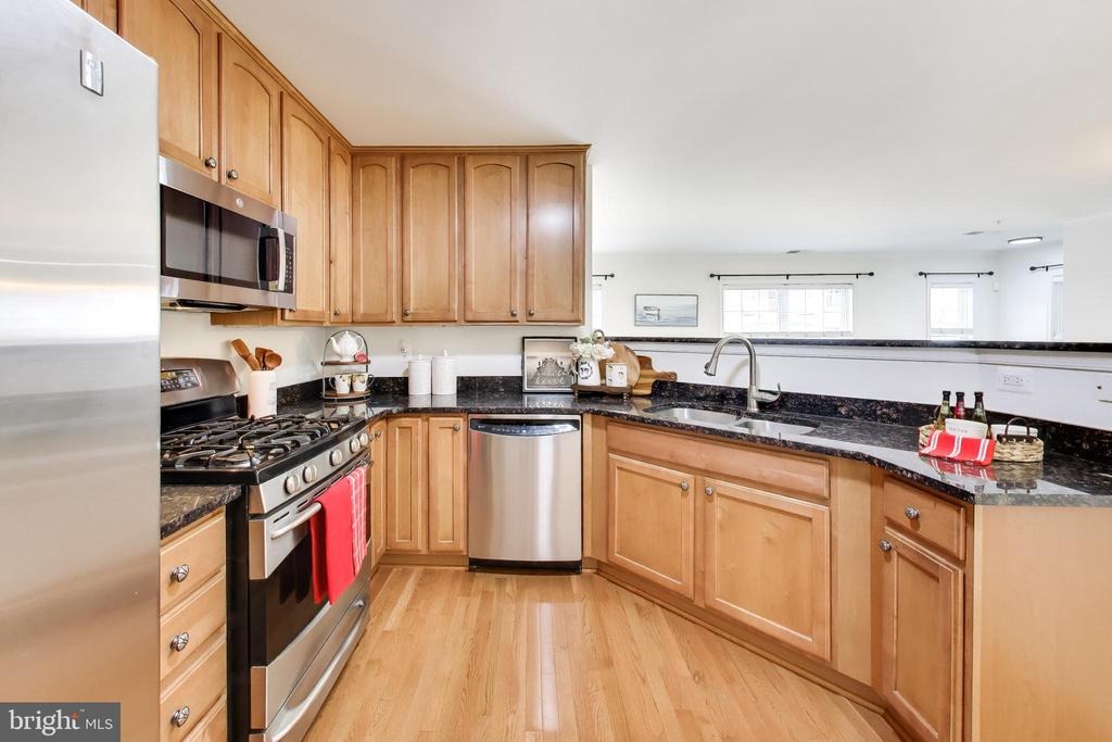 Nuttal Oak Pl, Woodbridge, VA 22191 #1