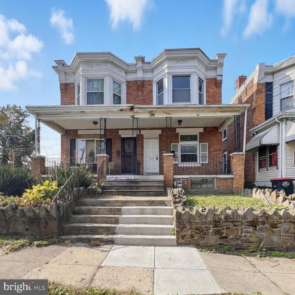 Parker St, Chester, PA 19013