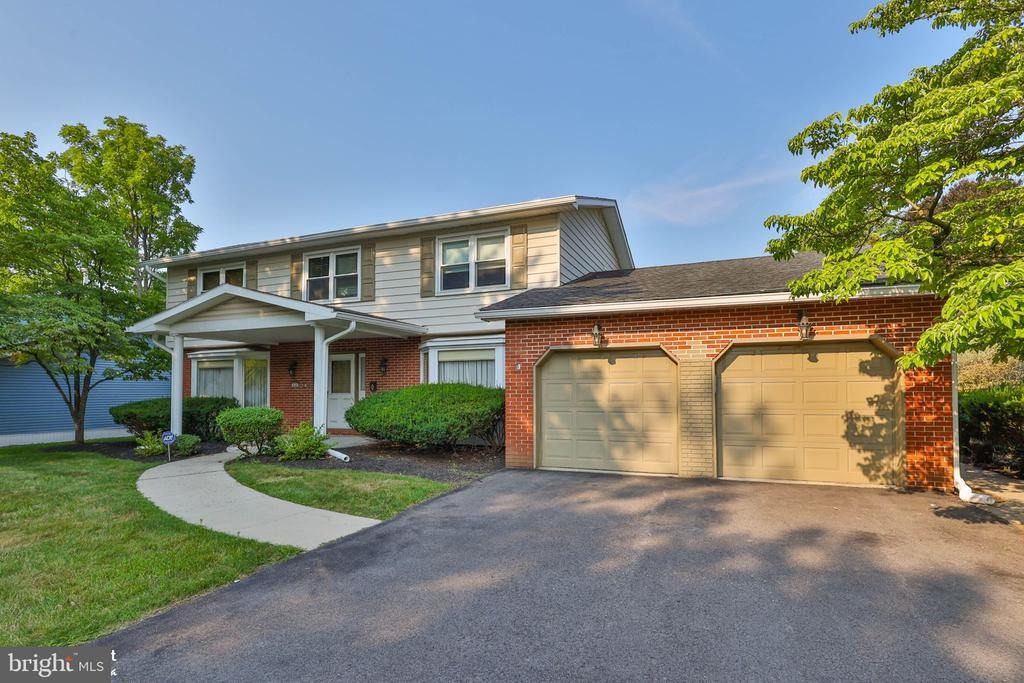 Arch St, Allentown, PA 18104