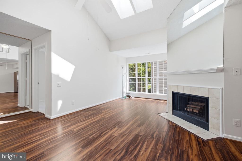 Golf Ridge Ct, Fairfax, VA 22033