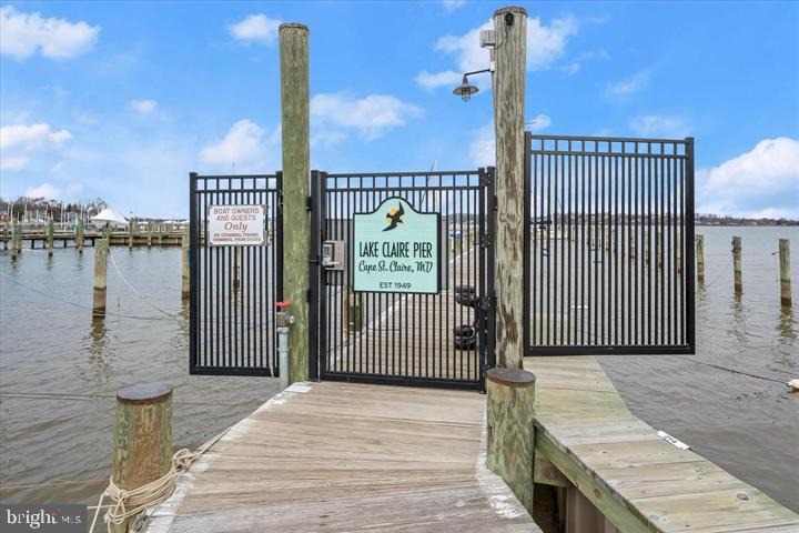 Swan Dr, Annapolis, MD 21409