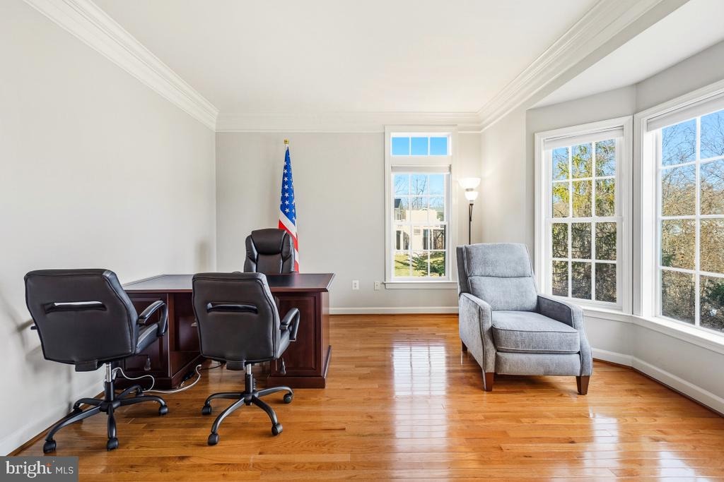 Killbarron Dr, Laurel, MD 20707