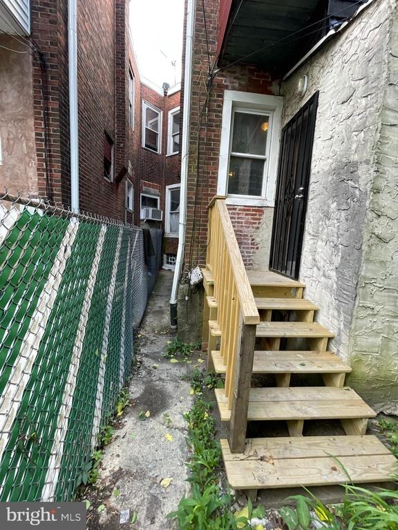 Pine St, Philadelphia, PA 19143 #1
