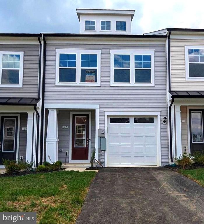 Towton Pl, Charles Town, WV 25414 #1