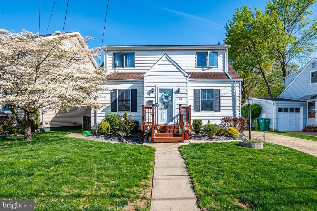 Garden Ter, Edison, NJ 08817