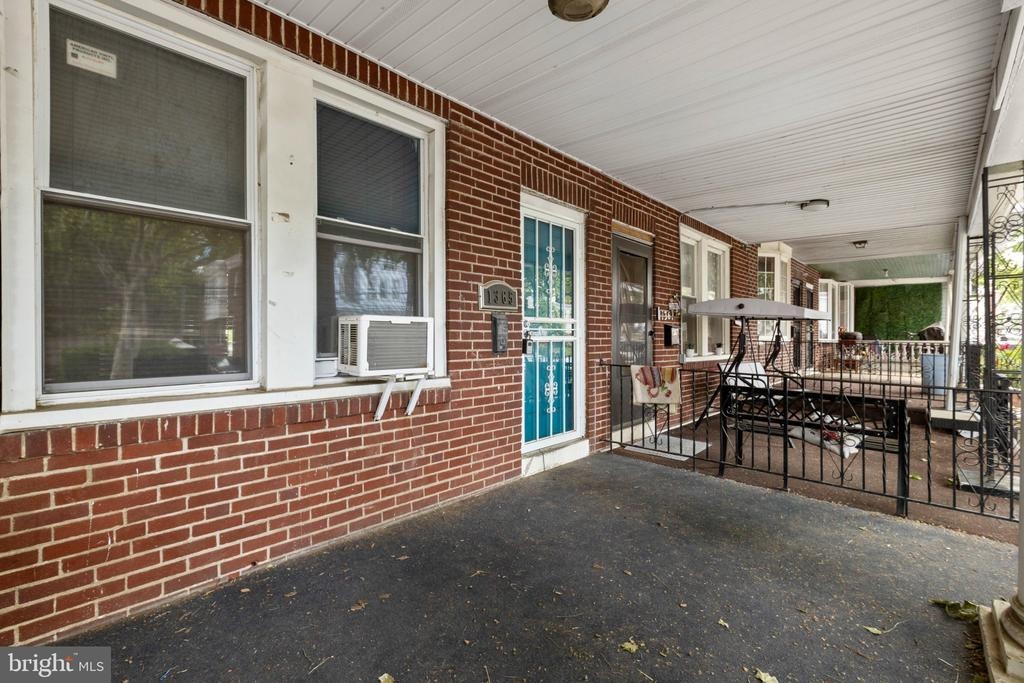 Dyre St, Philadelphia, PA 19124 #1