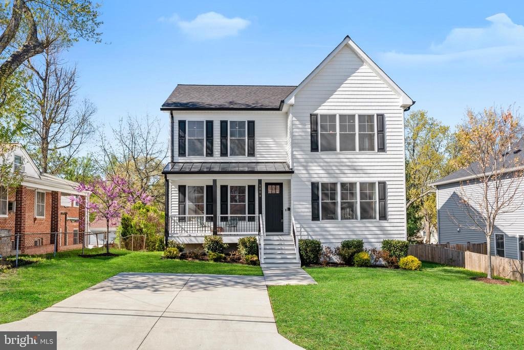 Farragut Ave, Falls Church, VA 22042 #1
