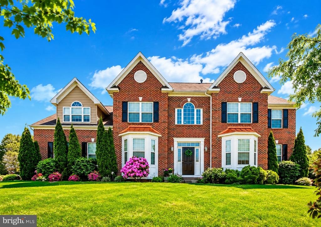 Summer Meadow Dr, Douglassville, PA 19518