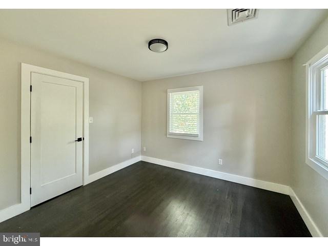 Glenside Rd, Millville, NJ 08332