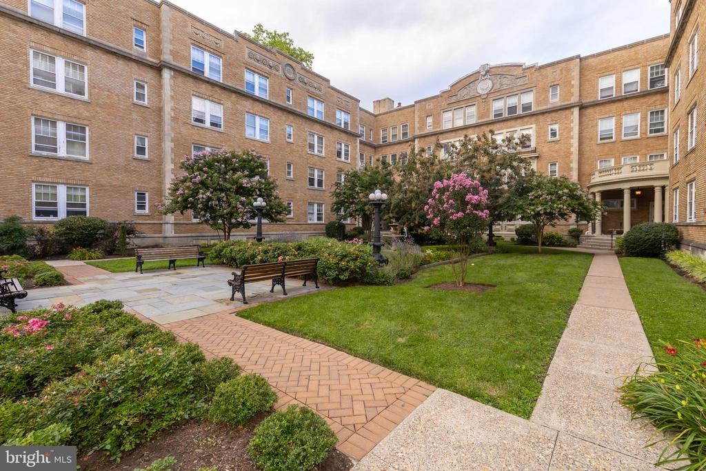 Mccallum St, Philadelphia, PA 19119 #1