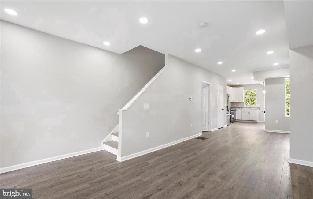 Violet Ave, Baltimore, MD 21215 #1