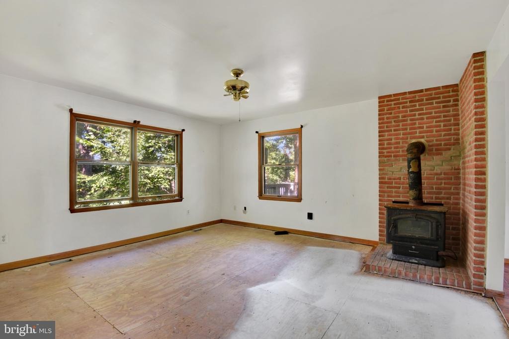 Mayberry Rd, Taneytown, MD 21787