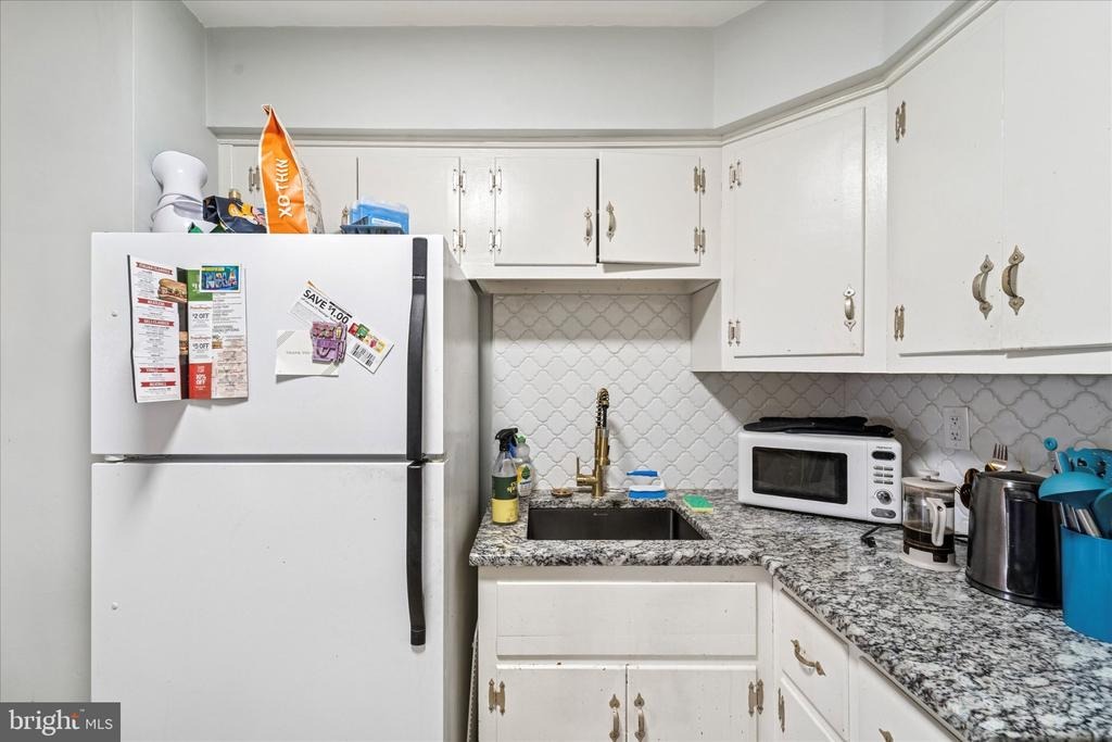Daphne Rd, Philadelphia, PA 19131 #1