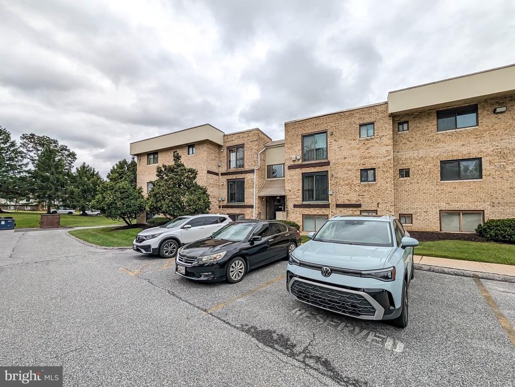 Rolling Rd, Pikesville, MD 21208