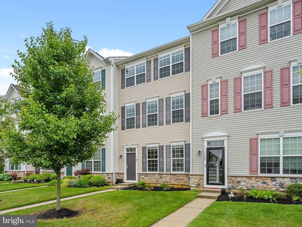 Munyon Dr, Glassboro, NJ 08028