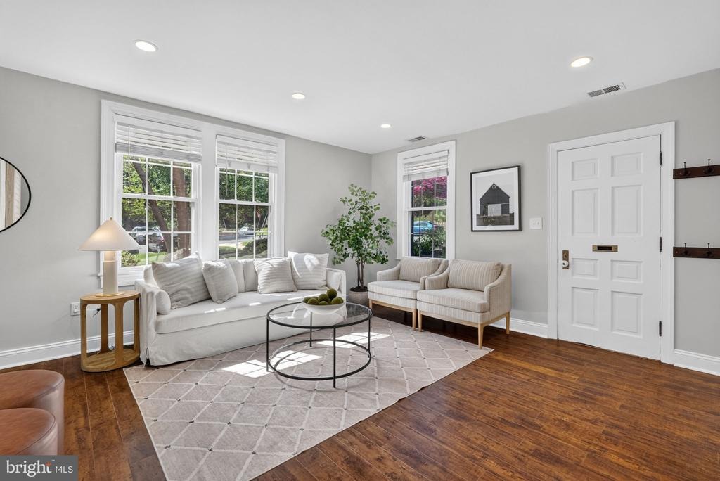 13th Rd, Arlington, VA 22204