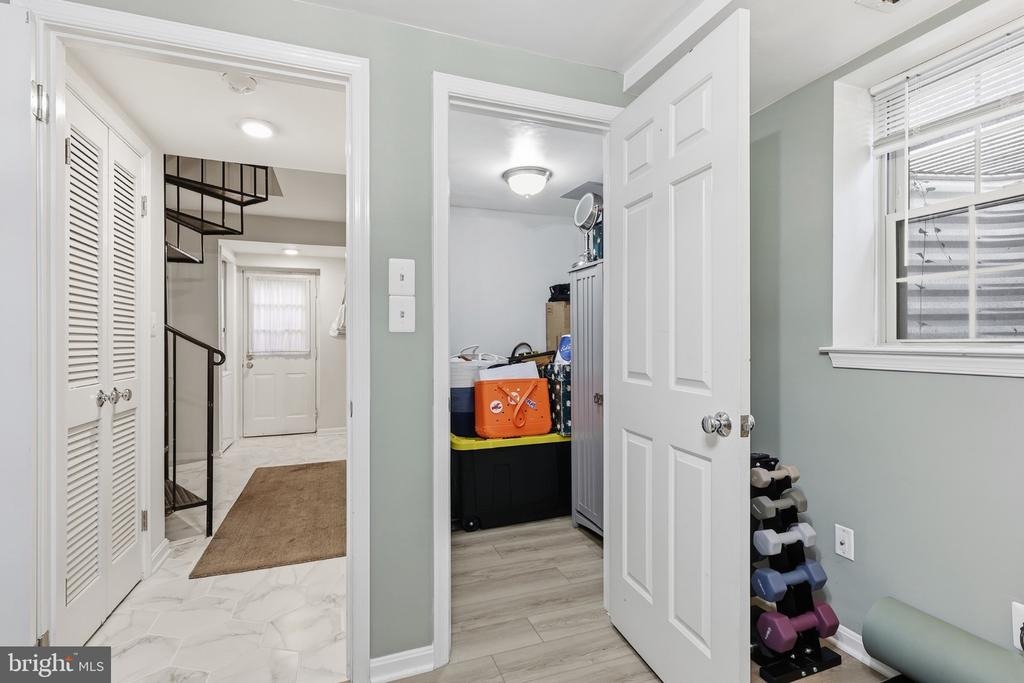 Bashford Ln, Alexandria, VA 22314 #1